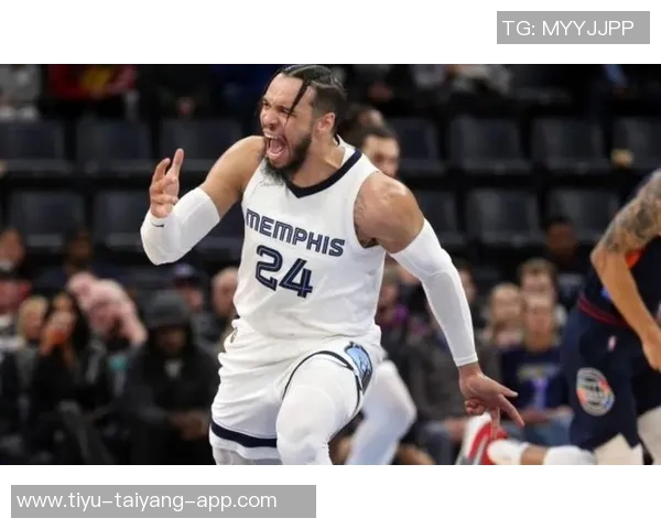 狄龙半场表现平平三分球未中罚球稳健贡献2分3板1助1断